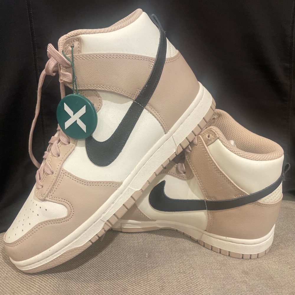 Nike Dunk High in Beige, White & Black